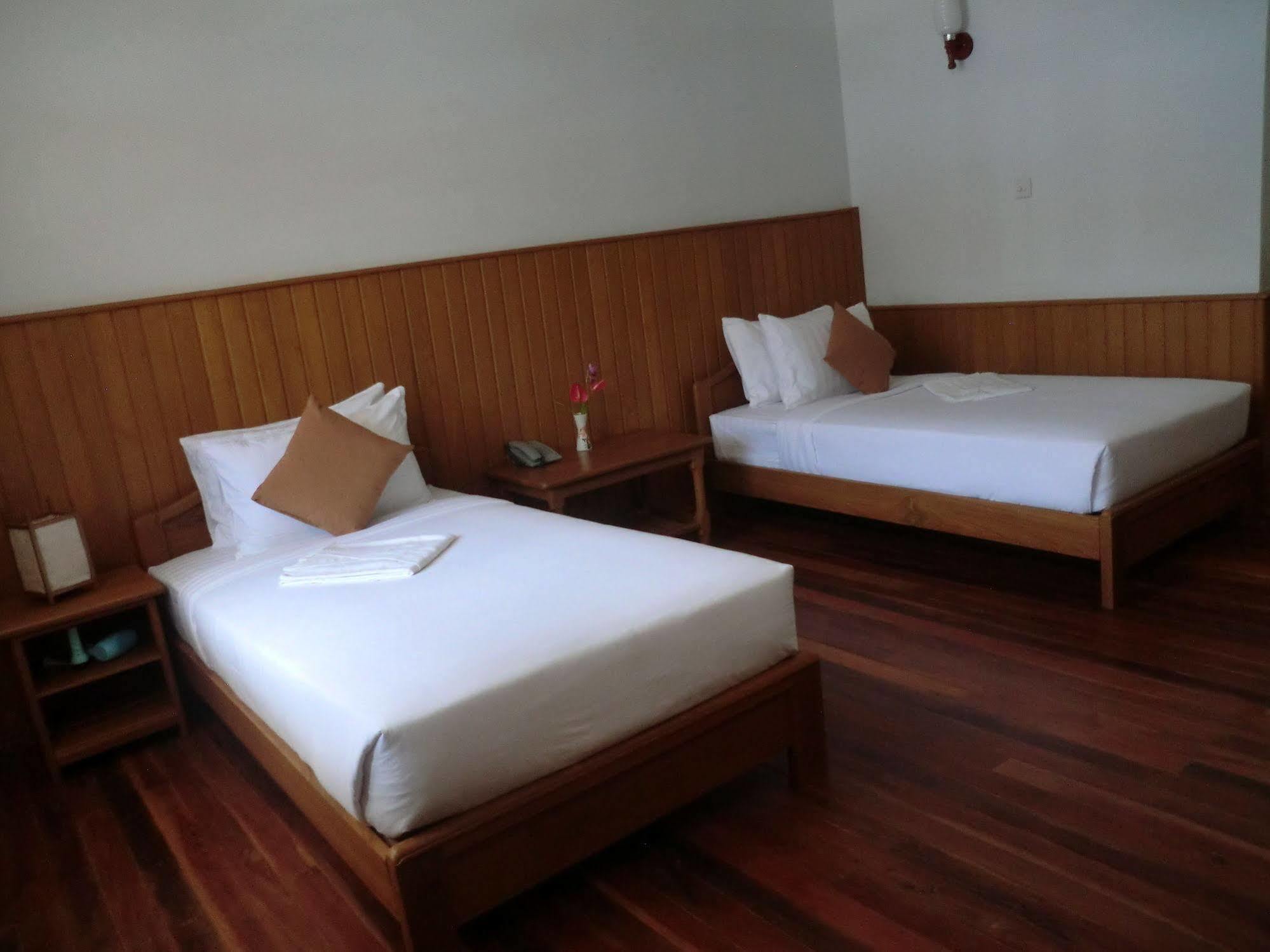 Inle Lotus Hotel Nyaung Shwe Zewnętrze zdjęcie